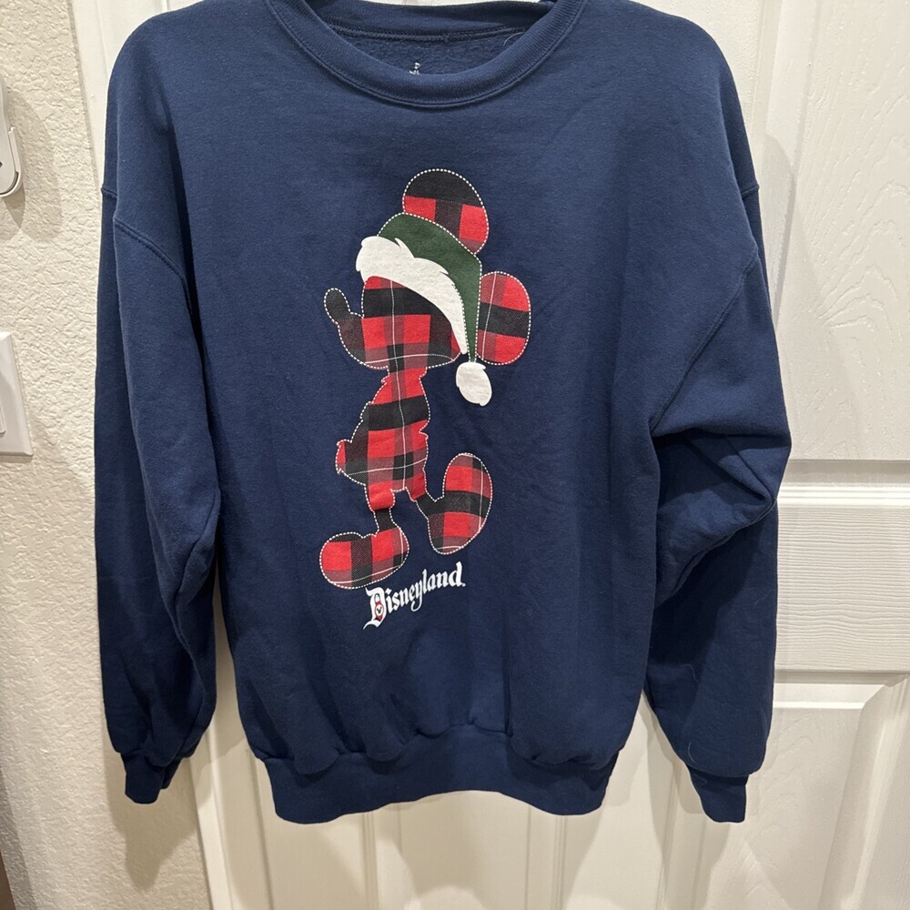 Disneyland Christmas Sweatshirt Plaid Mickey Mouse Santa Hat Women’s Medium